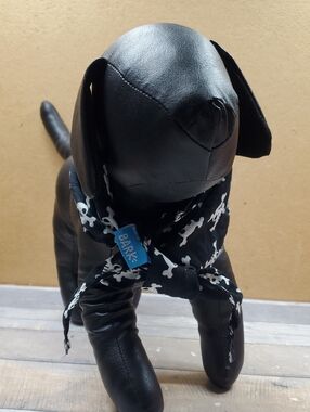 BARK Dogs Bark Beard's Bandana NWT